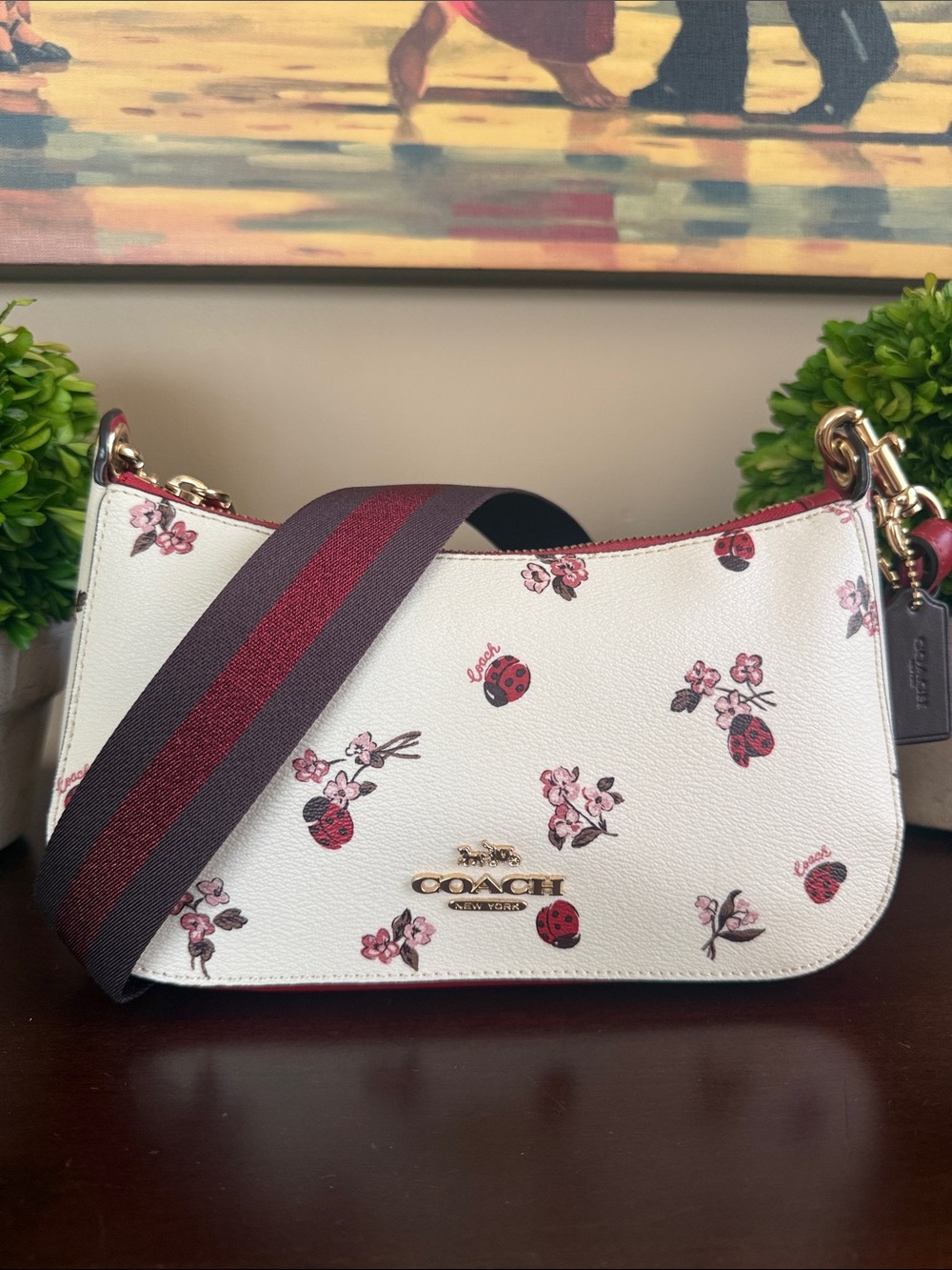 COACH C7973 🐞Ladybug Floral Print🐞 JES BAGUETTE CROSSBODY BAG 🌟EUC🌟 - Picture 3 of 17